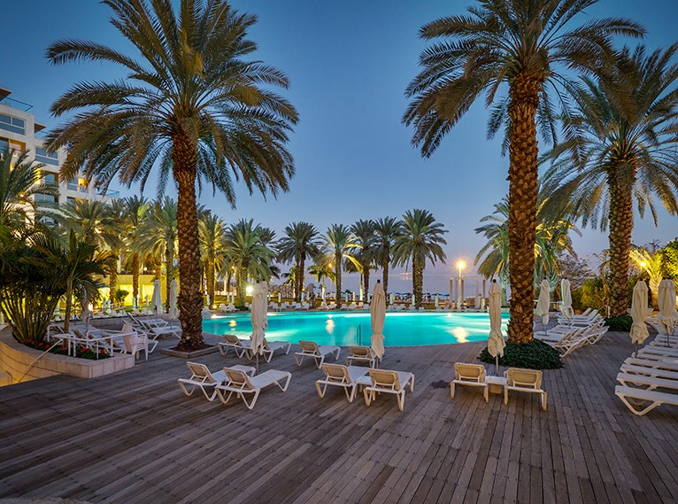Isrotel Dead Sea Night